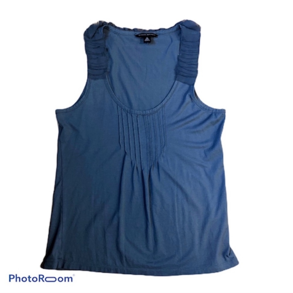 Banana Republic blue ruffle detail tank top size medium